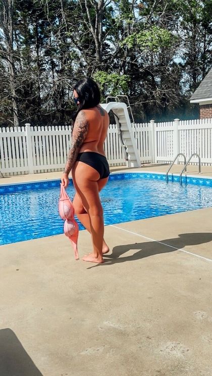 hiddenhousewifexo OnlyFans picture