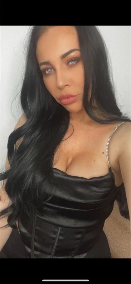 badassboujee OnlyFans picture