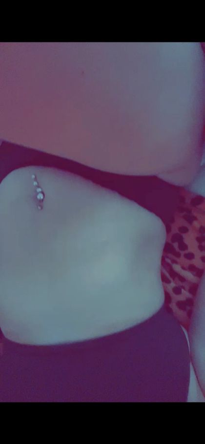 u248380852 OnlyFans picture