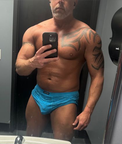 dilfthickness OnlyFans picture