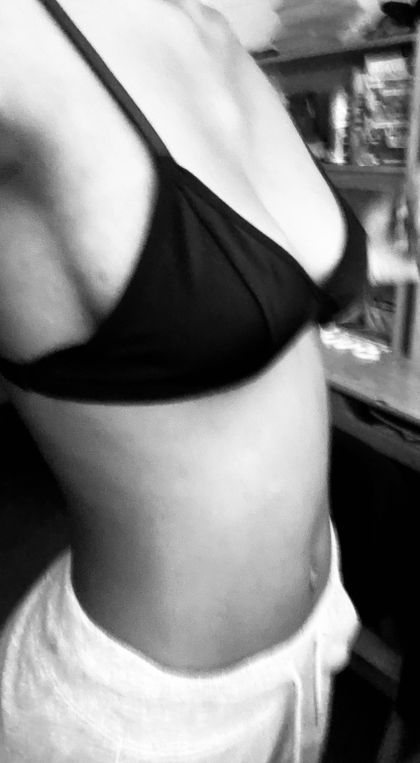 brownfreakybarbieee2 OnlyFans picture