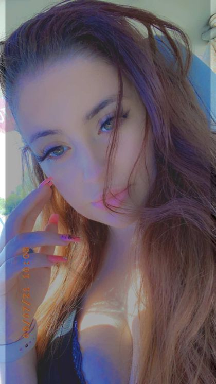 strawberylove OnlyFans picture