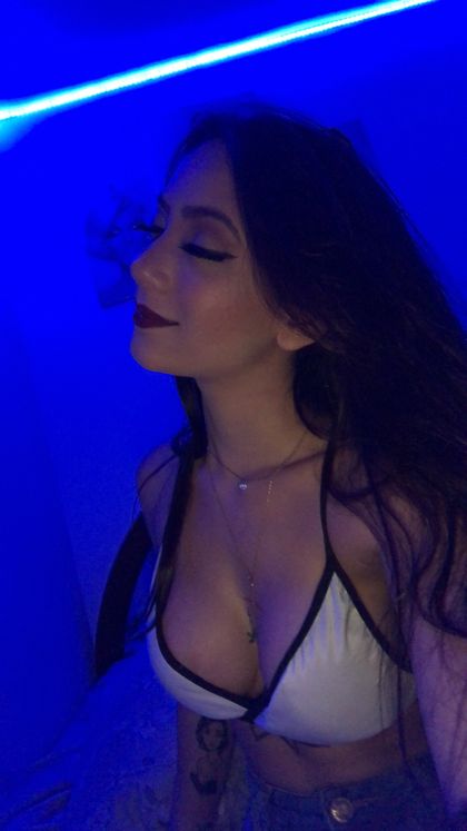 mikatavares OnlyFans picture