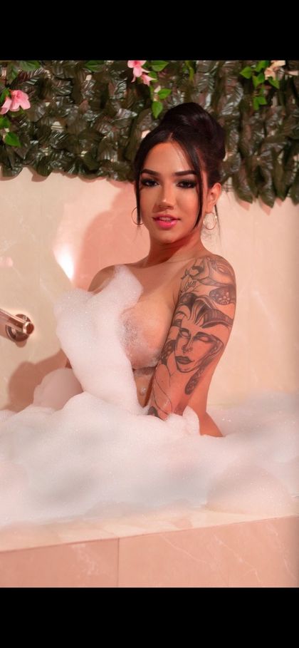katalinagiiral1 OnlyFans picture