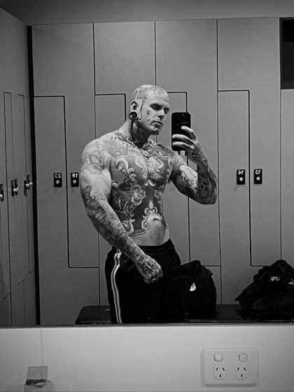 throbb_thomas OnlyFans picture