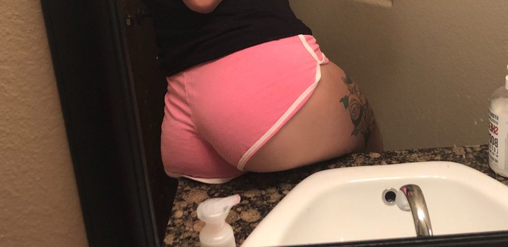 kiaraleeeee99 OnlyFans profile picture