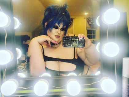 aymburlynn OnlyFans picture
