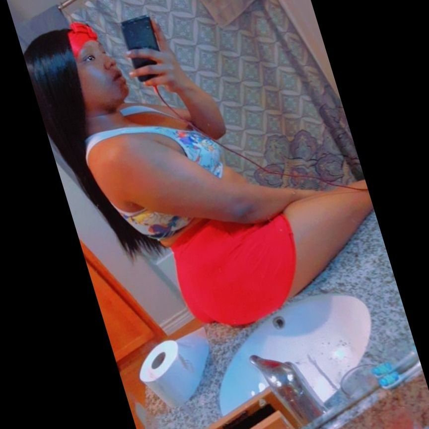 three3_risssa OnlyFans profile picture