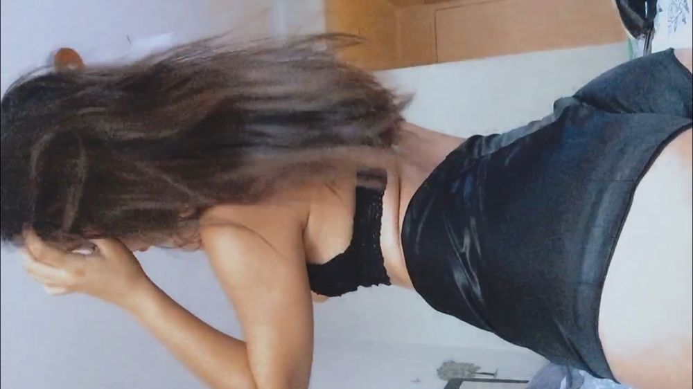 yisleyyyyy OnlyFans profile picture
