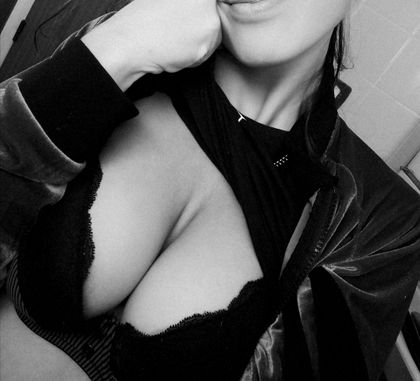 u115660672 OnlyFans picture