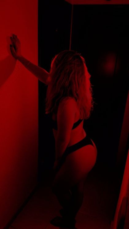 saramartix OnlyFans picture