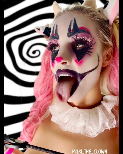 milkitheclown OnlyFans picture