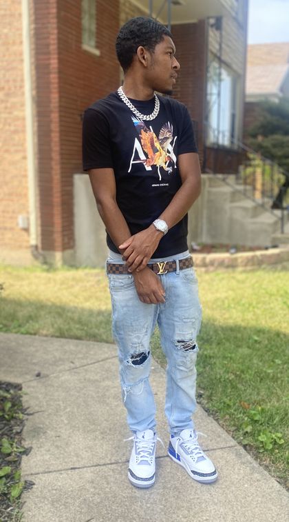 yung_famous21 OnlyFans picture