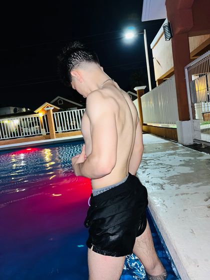 aramvrmz OnlyFans picture