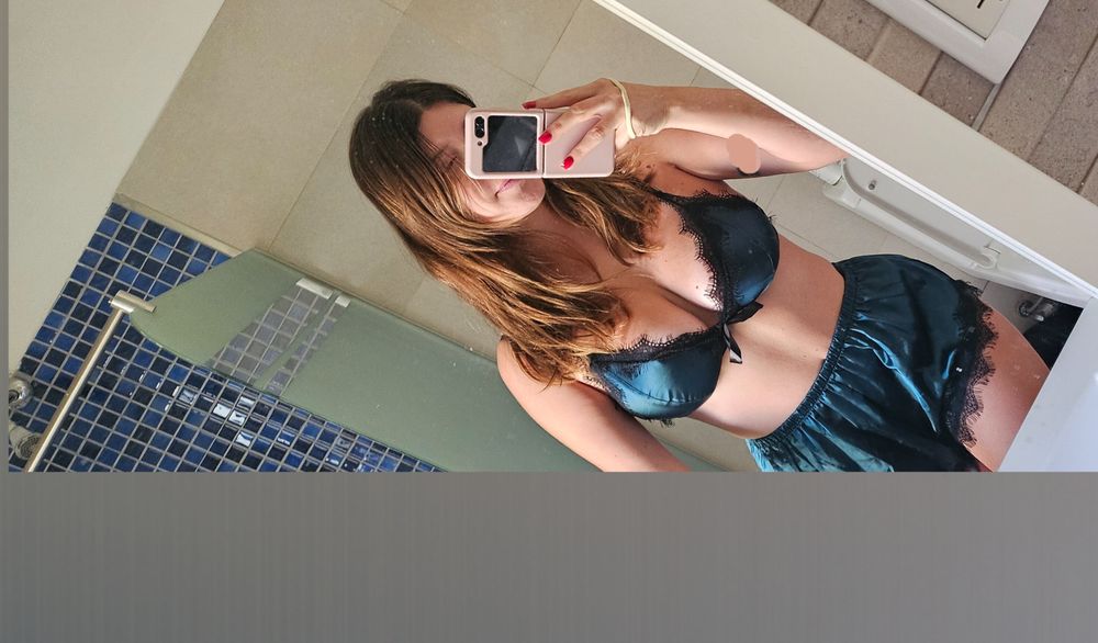 momsarah OnlyFans profile picture