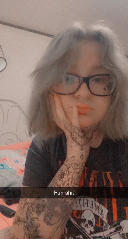 survivingisntliving OnlyFans picture