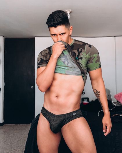 cmarrob OnlyFans picture