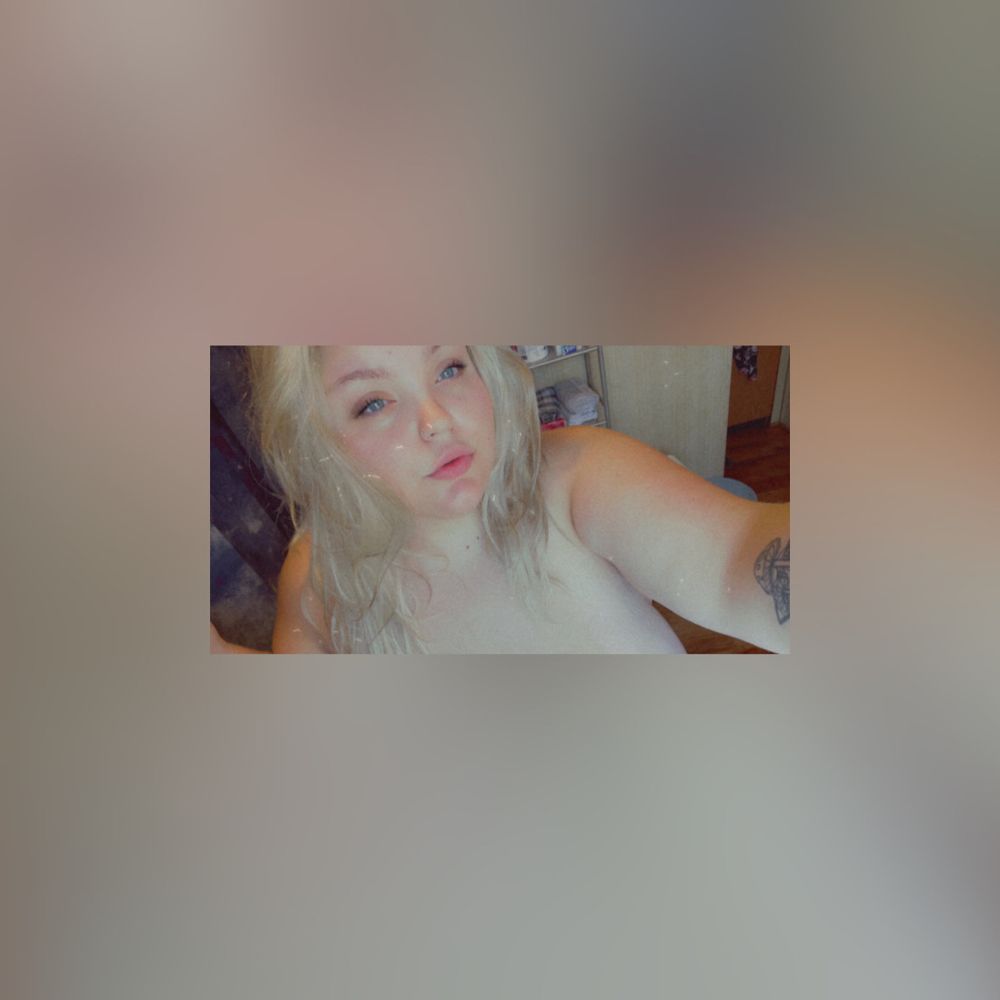 alannahvalenciaa OnlyFans profile picture