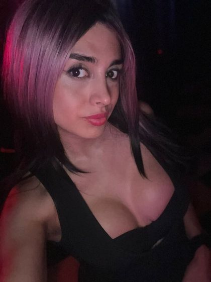 valekaoz OnlyFans picture