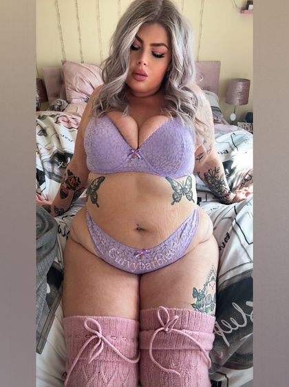 curvybarbie69x OnlyFans picture