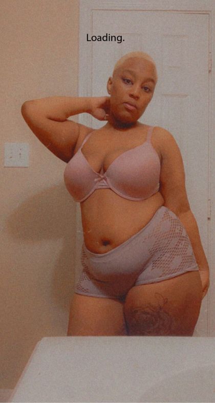 woahdasha OnlyFans picture