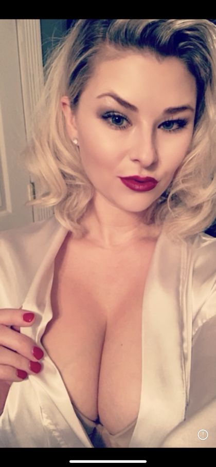 bombshellkelly OnlyFans picture