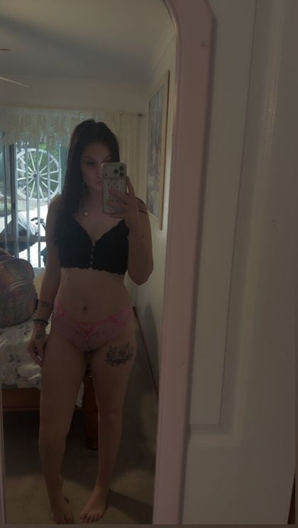 hollydawes OnlyFans picture
