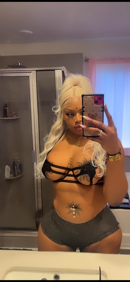 gennylandvip OnlyFans picture
