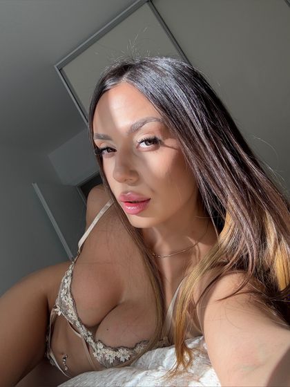 leyllaq OnlyFans picture