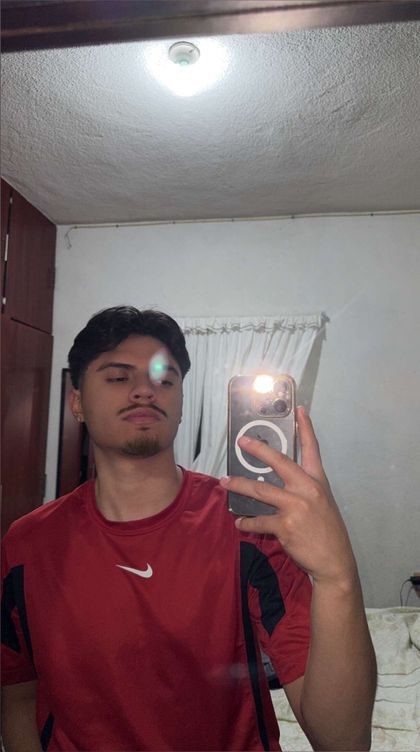 albertr OnlyFans picture