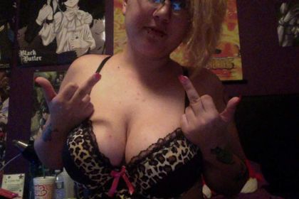 lovelikelow OnlyFans picture