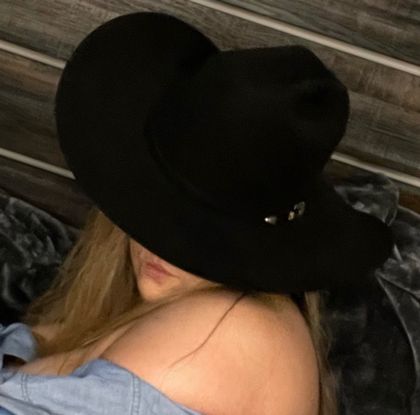 ellegreene7 OnlyFans picture