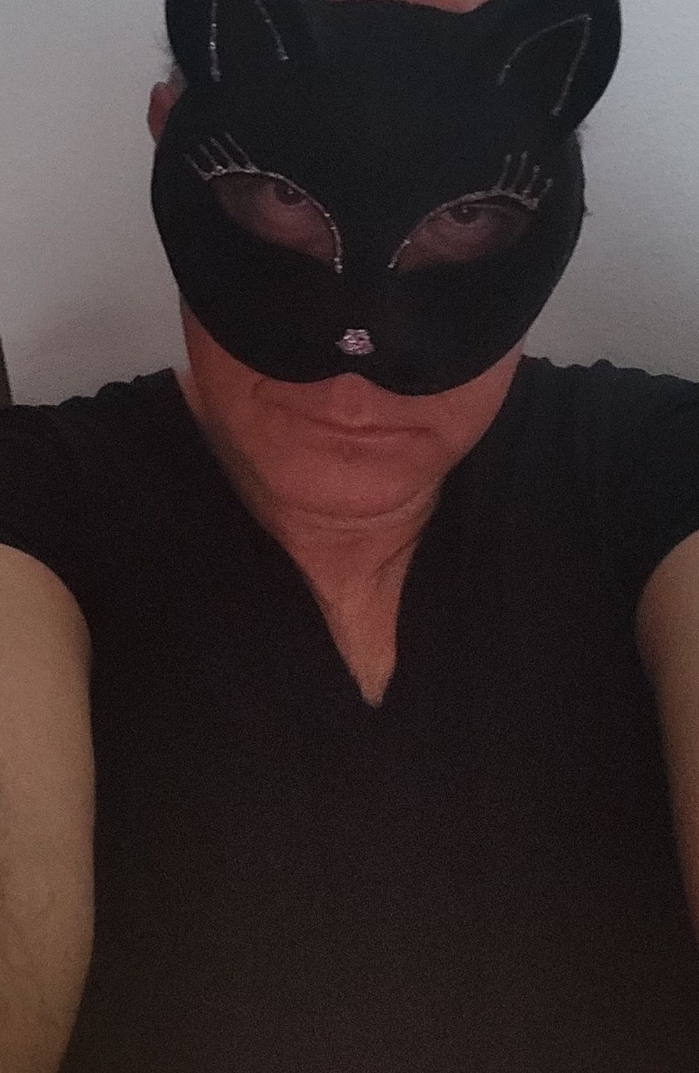 uomomascherato OnlyFans profile picture
