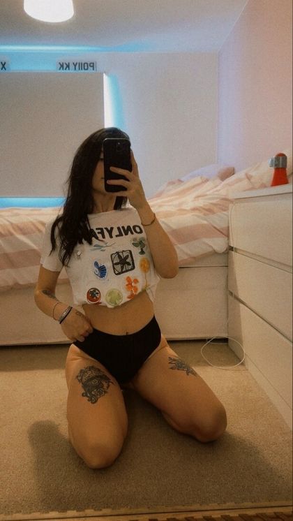 pollanna OnlyFans picture