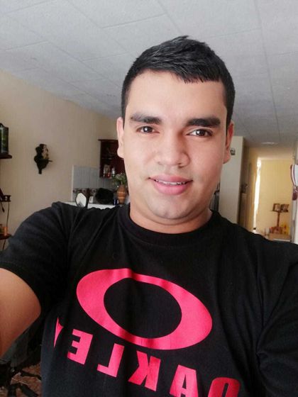 darwinlopez14 OnlyFans picture