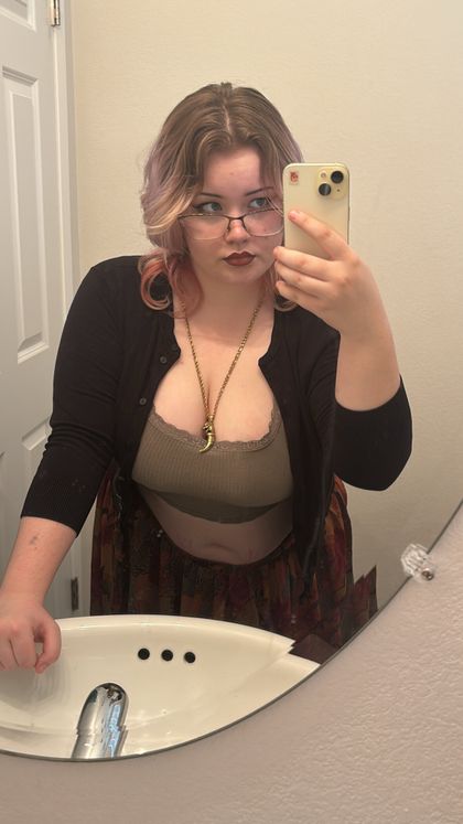 bumbliebum OnlyFans picture