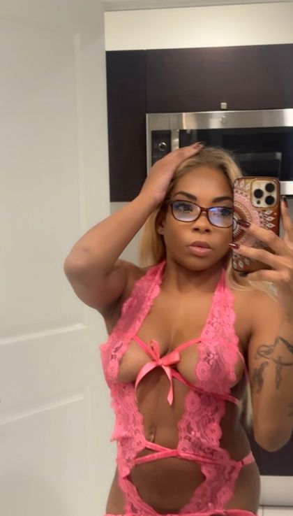 olivescantyafterdark OnlyFans picture