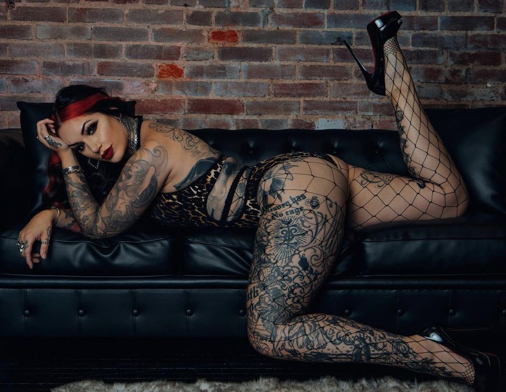 cervenafoxfree OnlyFans profile picture