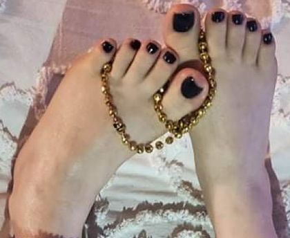 footsiefunnn OnlyFans picture