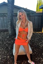 roslynlevy OnlyFans - Free Trial - Photos - Socials | FansMetrics.com