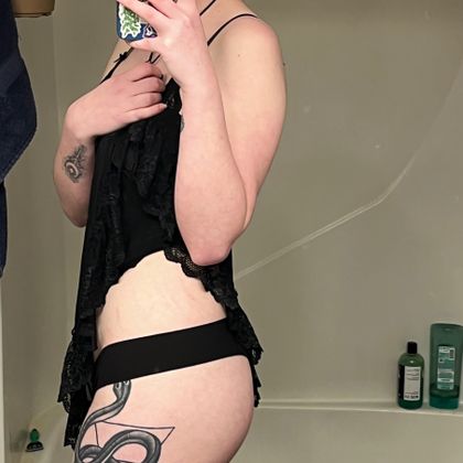 lilfern21 OnlyFans picture