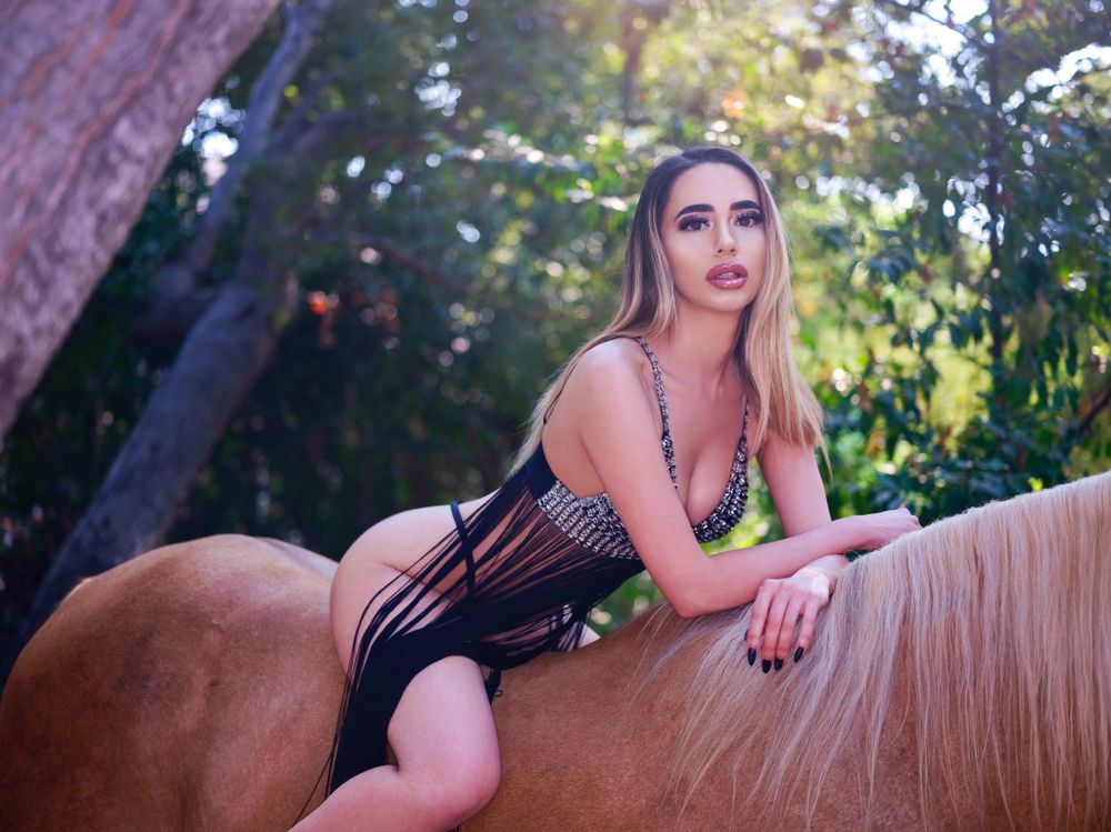 lunaisenough OnlyFans profile picture