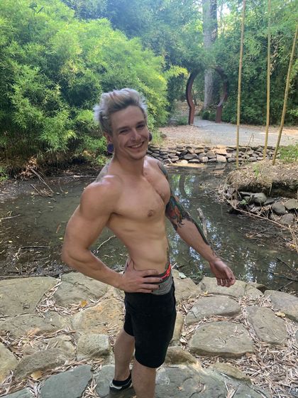 u106268035 OnlyFans picture