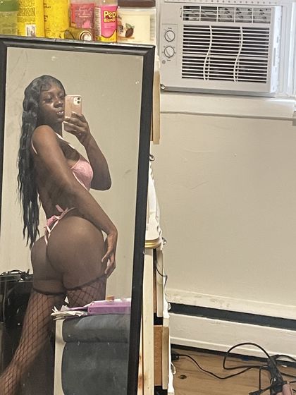 donnagiselle OnlyFans picture