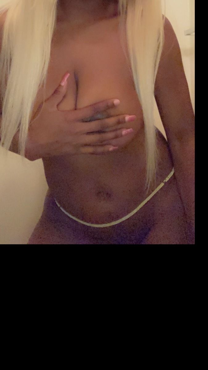 prettybrowneyez96 OnlyFans profile picture