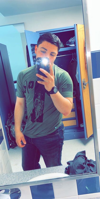 chris-bravo.fun-come OnlyFans picture