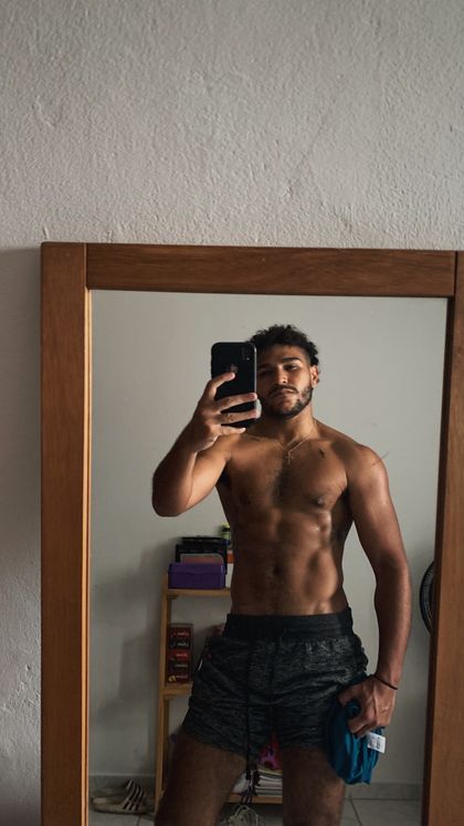 zeussnara OnlyFans picture