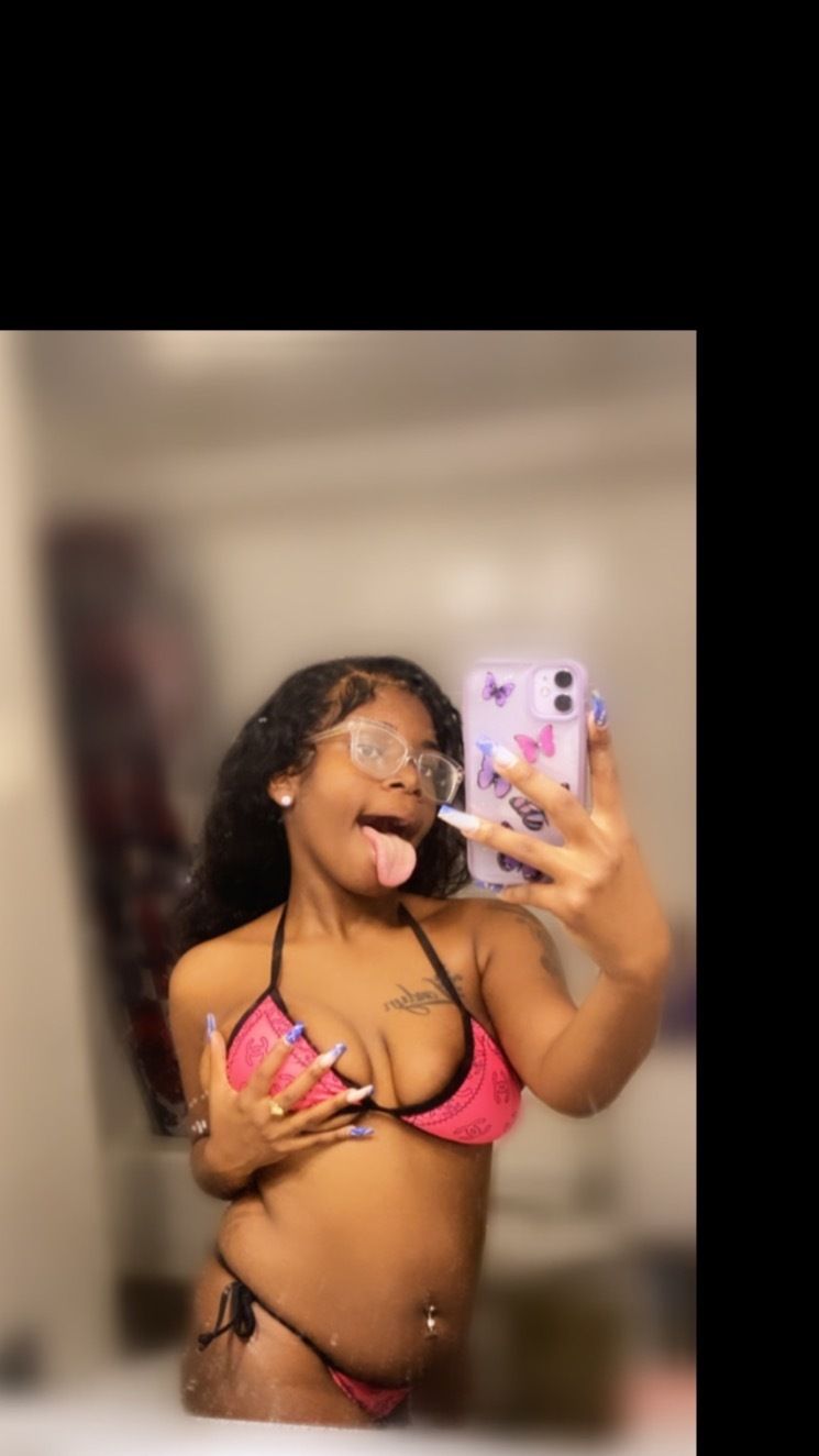 slicktalkintee OnlyFans profile picture