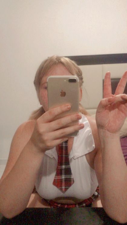 sophiebrookss OnlyFans picture