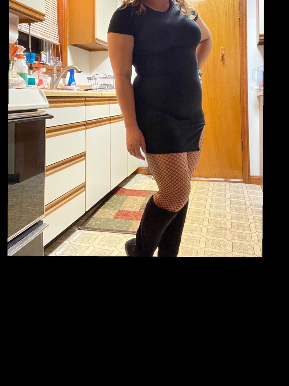 ellarose228 OnlyFans profile picture